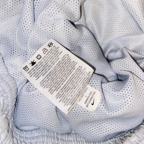 Nike Jogger Pants - Picture 4 of 6